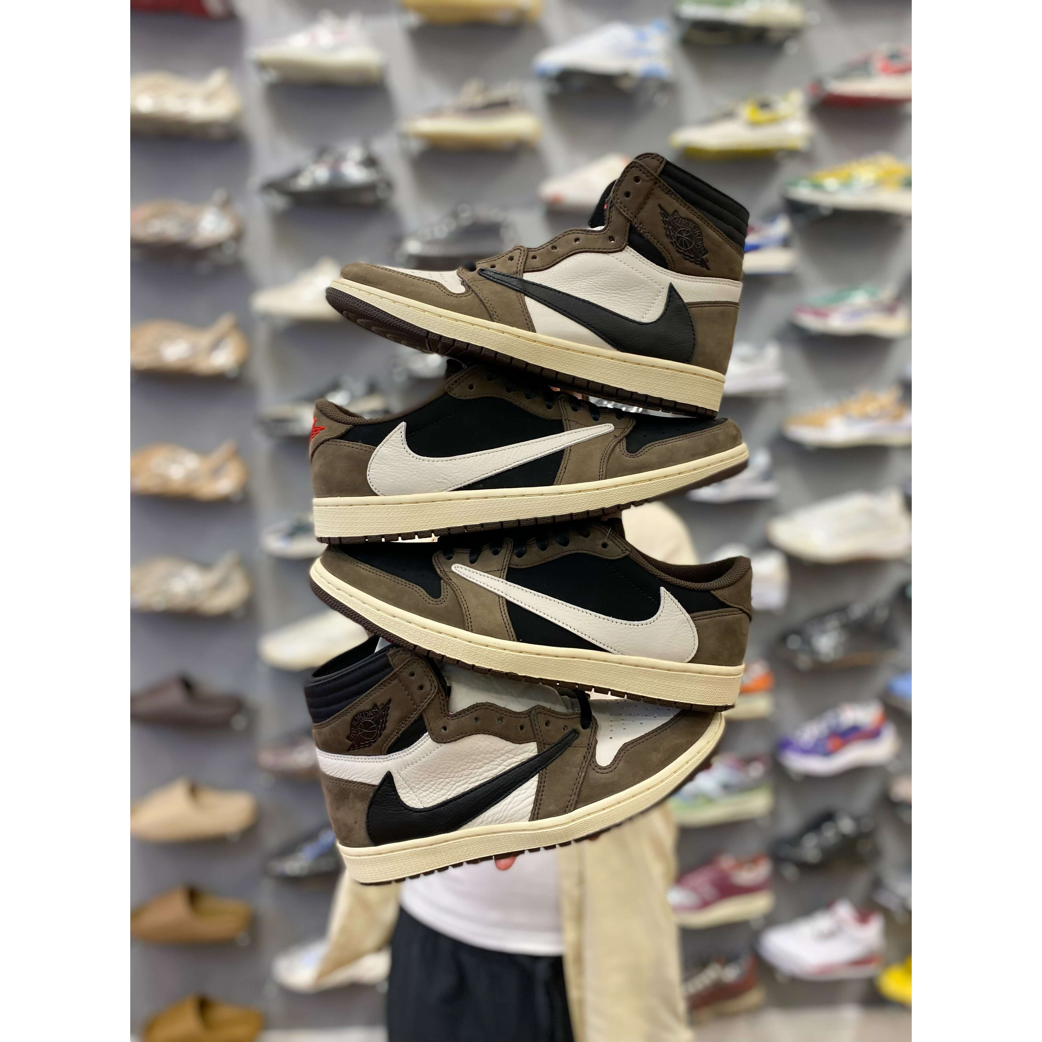 Air Jordan 1 Retro High Travis Scott - Image 5